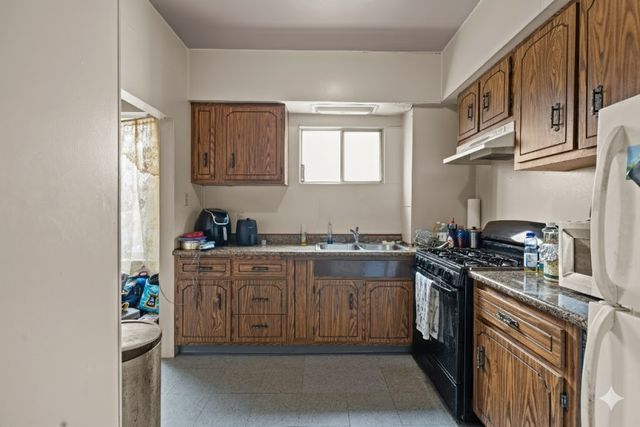 1412 Wilson St, Mckeesport, PA 15132