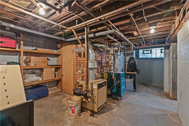 1412 Wilson St, Mckeesport, PA 15132