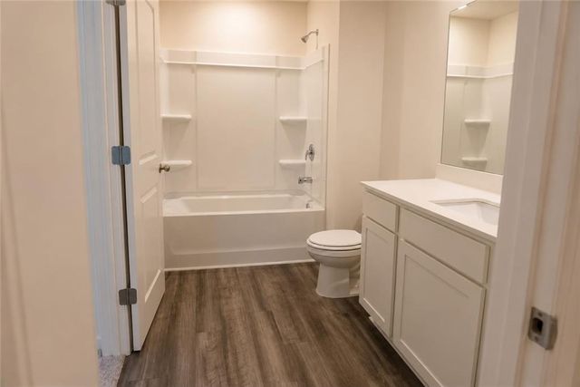 2095 Emerson Dr, Auburn, GA 30011