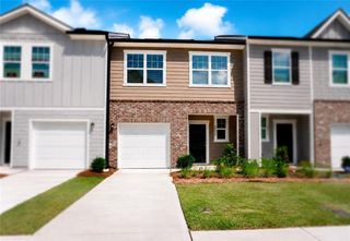 2095 Emerson Dr, Auburn, GA 30011