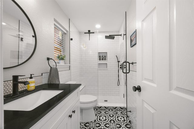 2202 Old Mill RD, Cedar Park, TX 78613