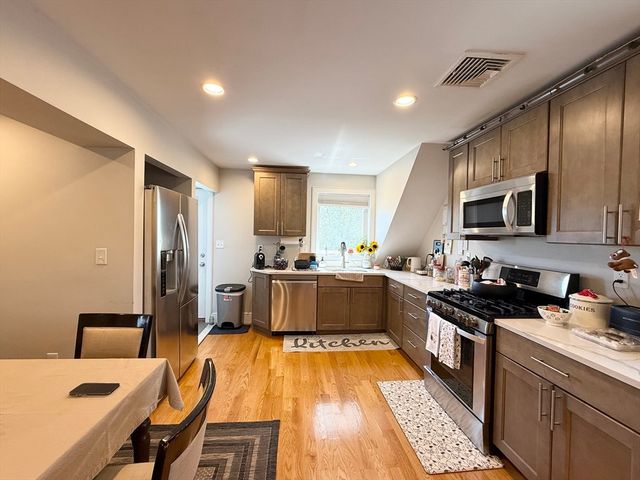 821 Winthrop Ave. 2, Revere, MA 02151