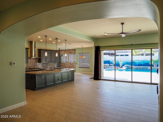 12882 W Forest Pleasant Place, Peoria, AZ 85383