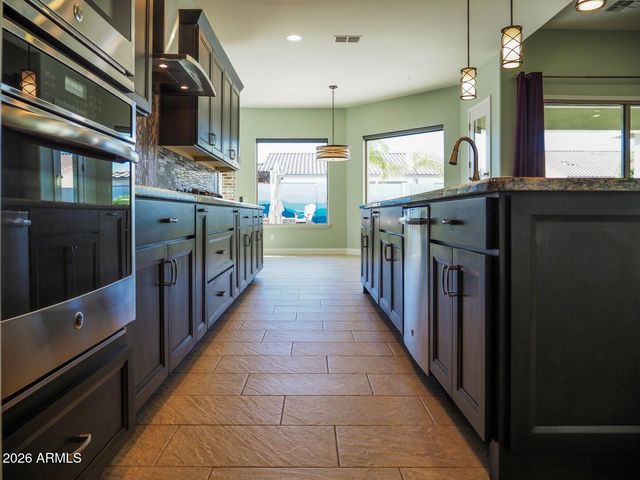 12882 W Forest Pleasant Place, Peoria, AZ 85383