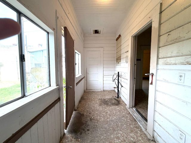 230 W 18th St, Merced, CA 95340