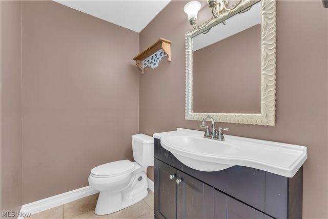 20685 Chestnut Drive, Strongsville, OH 44149