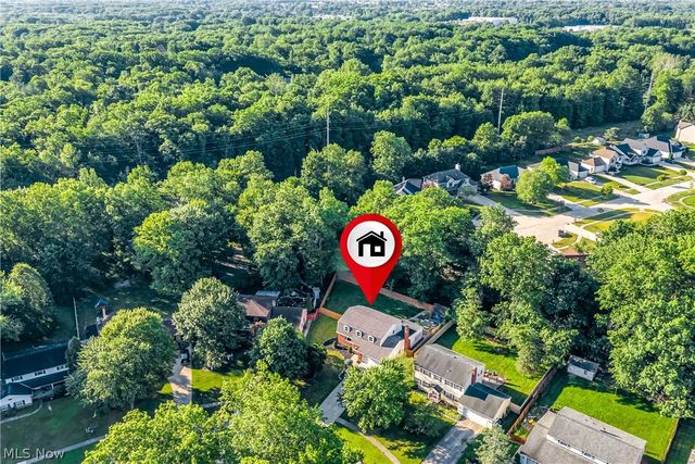 20685 Chestnut Drive, Strongsville, OH 44149