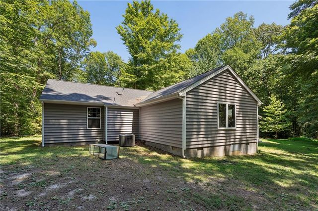 138 Wichita LN, Williamsburg, VA 23188