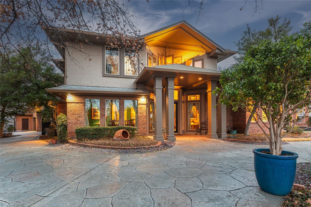 800 Oakwood Court, Highland Village, TX 75077 — photo 3