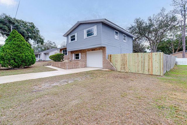 804 JUDY AVENUE, Wildwood, FL 34785