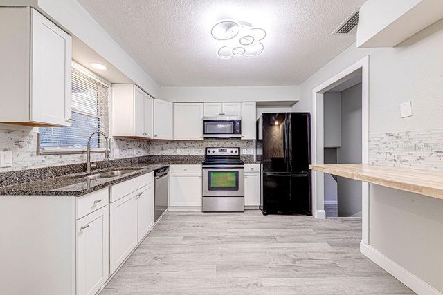 804 JUDY AVENUE, Wildwood, FL 34785