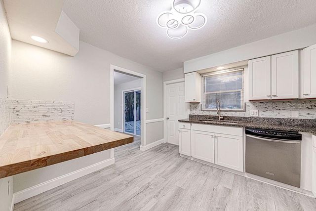 804 JUDY AVENUE, Wildwood, FL 34785