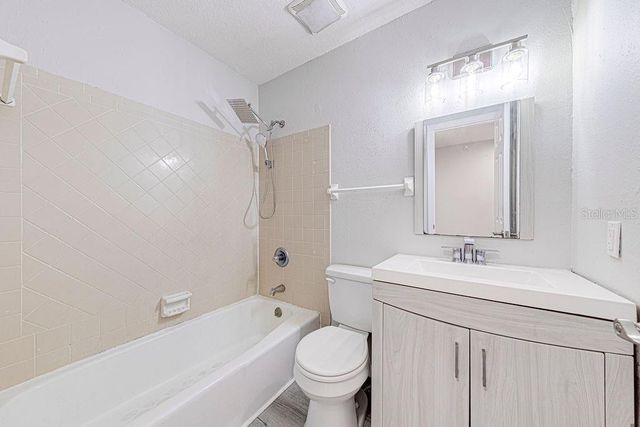 804 JUDY AVENUE, Wildwood, FL 34785