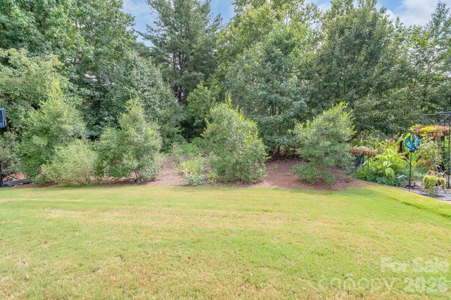 8026 Saluda Drive, Charlotte, NC 28269