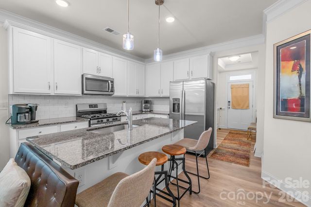 8026 Saluda Drive, Charlotte, NC 28269