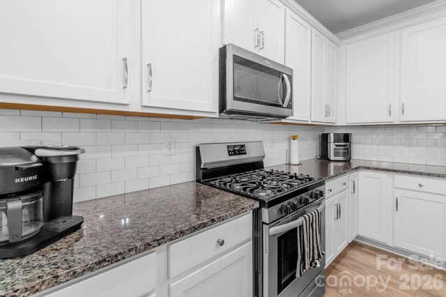 8026 Saluda Drive, Charlotte, NC 28269