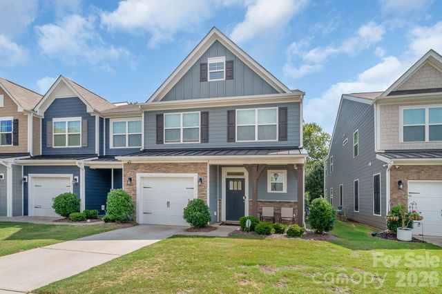 8026 Saluda Drive, Charlotte, NC 28269
