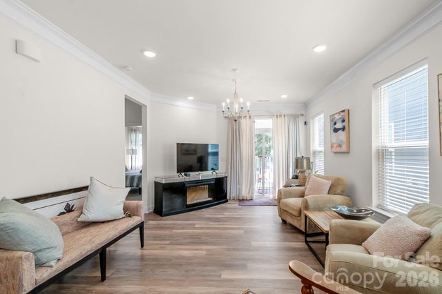 8026 Saluda Drive, Charlotte, NC 28269