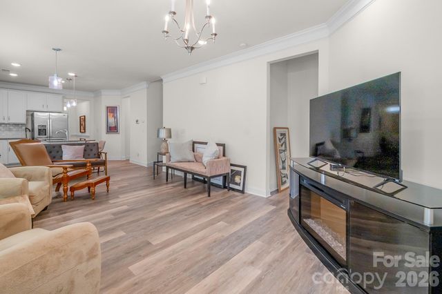 8026 Saluda Drive, Charlotte, NC 28269