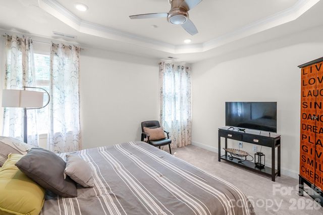8026 Saluda Drive, Charlotte, NC 28269