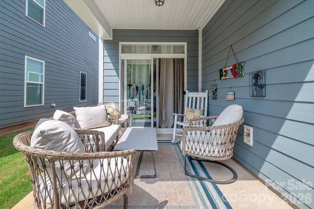 8026 Saluda Drive, Charlotte, NC 28269