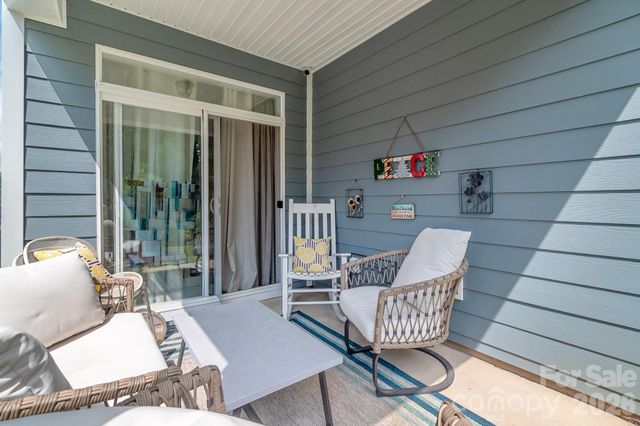 8026 Saluda Drive, Charlotte, NC 28269