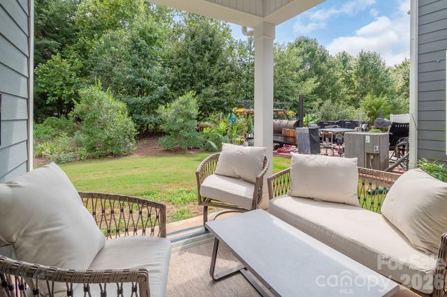8026 Saluda Drive, Charlotte, NC 28269