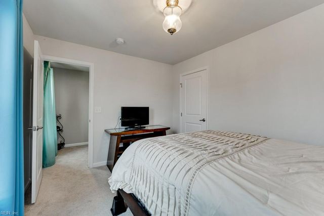 824 Canoe ST, Chesapeake, VA 23323