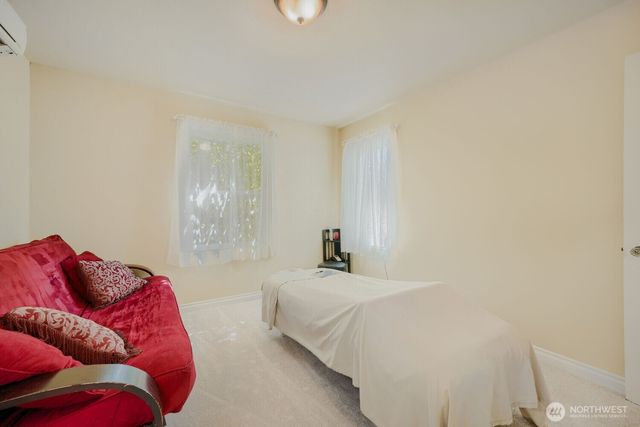 5632 42nd Avenue SW, Seattle, WA 98136