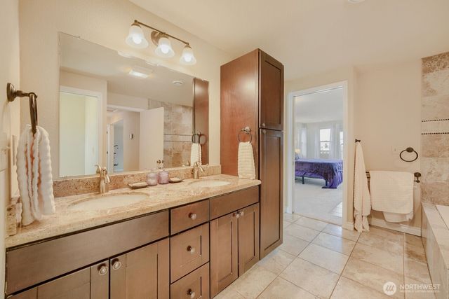5632 42nd Avenue SW, Seattle, WA 98136