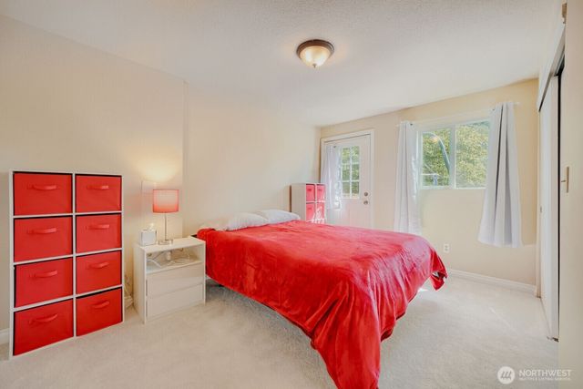5632 42nd Avenue SW, Seattle, WA 98136