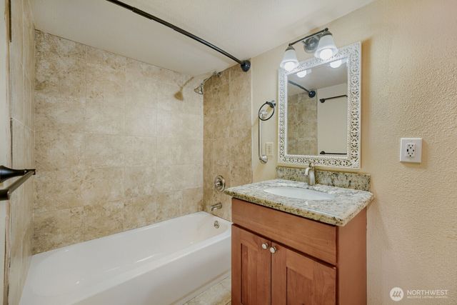 5632 42nd Avenue SW, Seattle, WA 98136