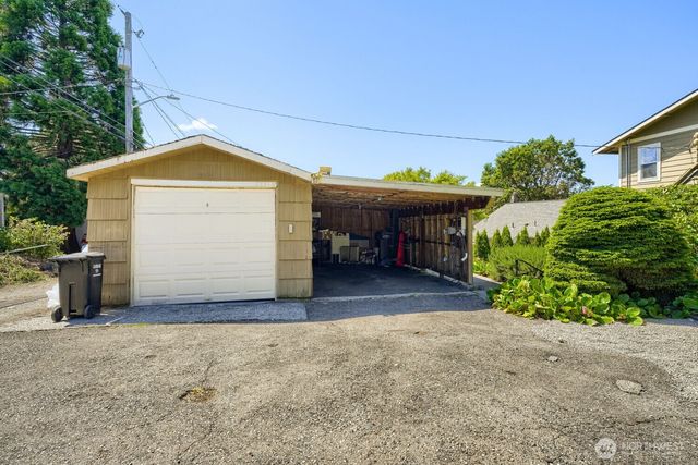 5632 42nd Avenue SW, Seattle, WA 98136