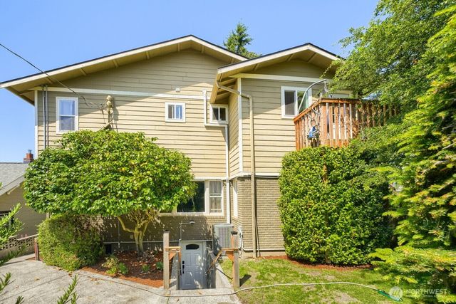 5632 42nd Avenue SW, Seattle, WA 98136