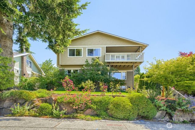 5632 42nd Avenue SW, Seattle, WA 98136