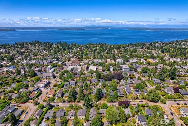 5632 42nd Avenue SW, Seattle, WA 98136