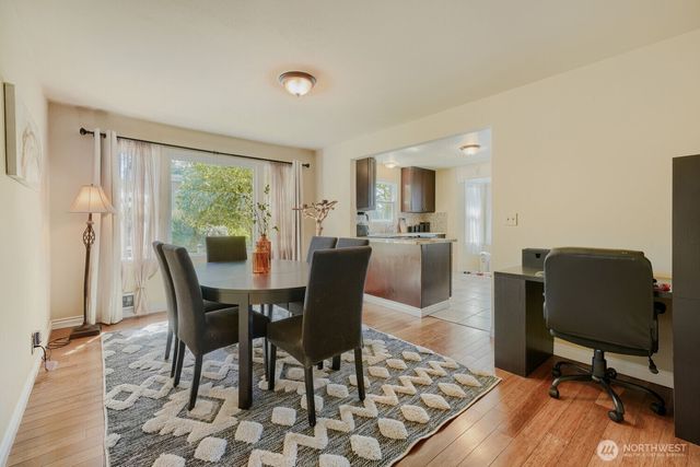 5632 42nd Avenue SW, Seattle, WA 98136