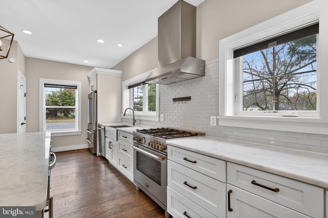 1501 SHENANDOAH RD, Alexandria, VA 22308