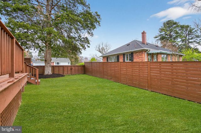 1501 SHENANDOAH RD, Alexandria, VA 22308