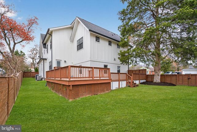 1501 SHENANDOAH RD, Alexandria, VA 22308