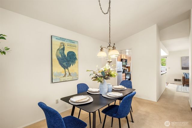 14301 SE 42nd Lane, Bellevue, WA 98006