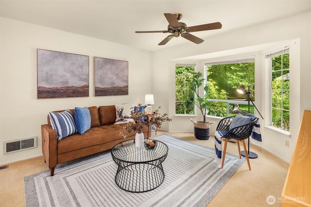 14301 SE 42nd Lane, Bellevue, WA 98006