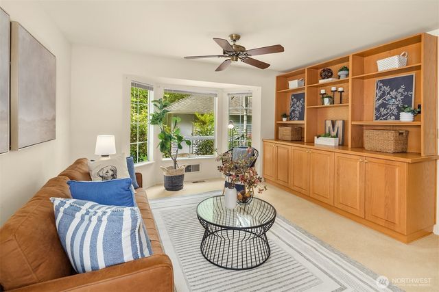 14301 SE 42nd Lane, Bellevue, WA 98006