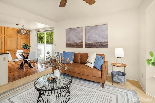 14301 SE 42nd Lane, Bellevue, WA 98006