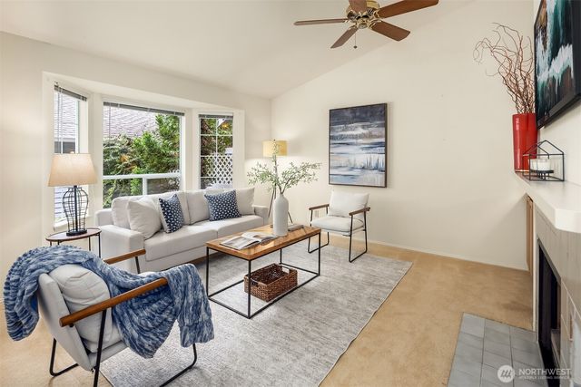 14301 SE 42nd Lane, Bellevue, WA 98006