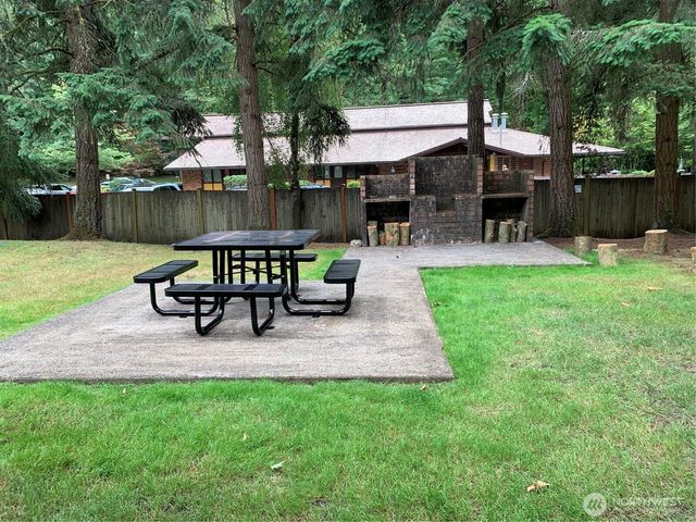 14301 SE 42nd Lane, Bellevue, WA 98006