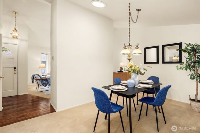 14301 SE 42nd Lane, Bellevue, WA 98006