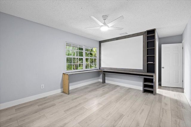3179 Hoylake Rd HOYLAKE Road, Lake Worth, FL 33467