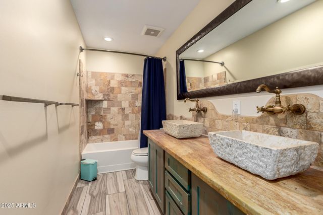 27213 N BRENNER PASS Road, San Tan Valley, AZ 85144