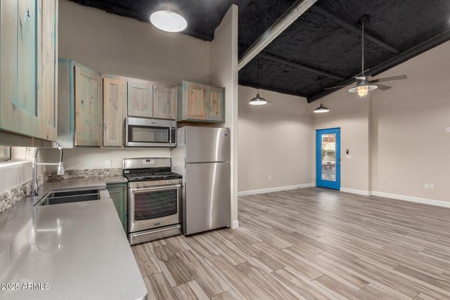 27213 N BRENNER PASS Road, San Tan Valley, AZ 85144